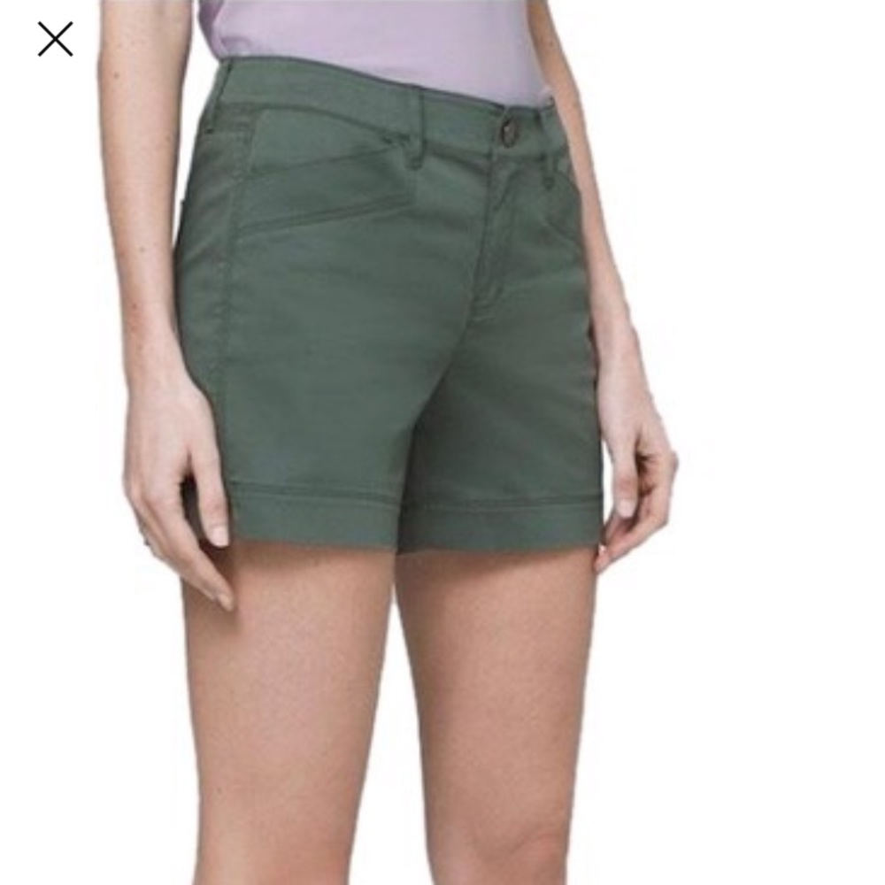 WHBM 5-inch Casual Sateen Shorts - Size 12